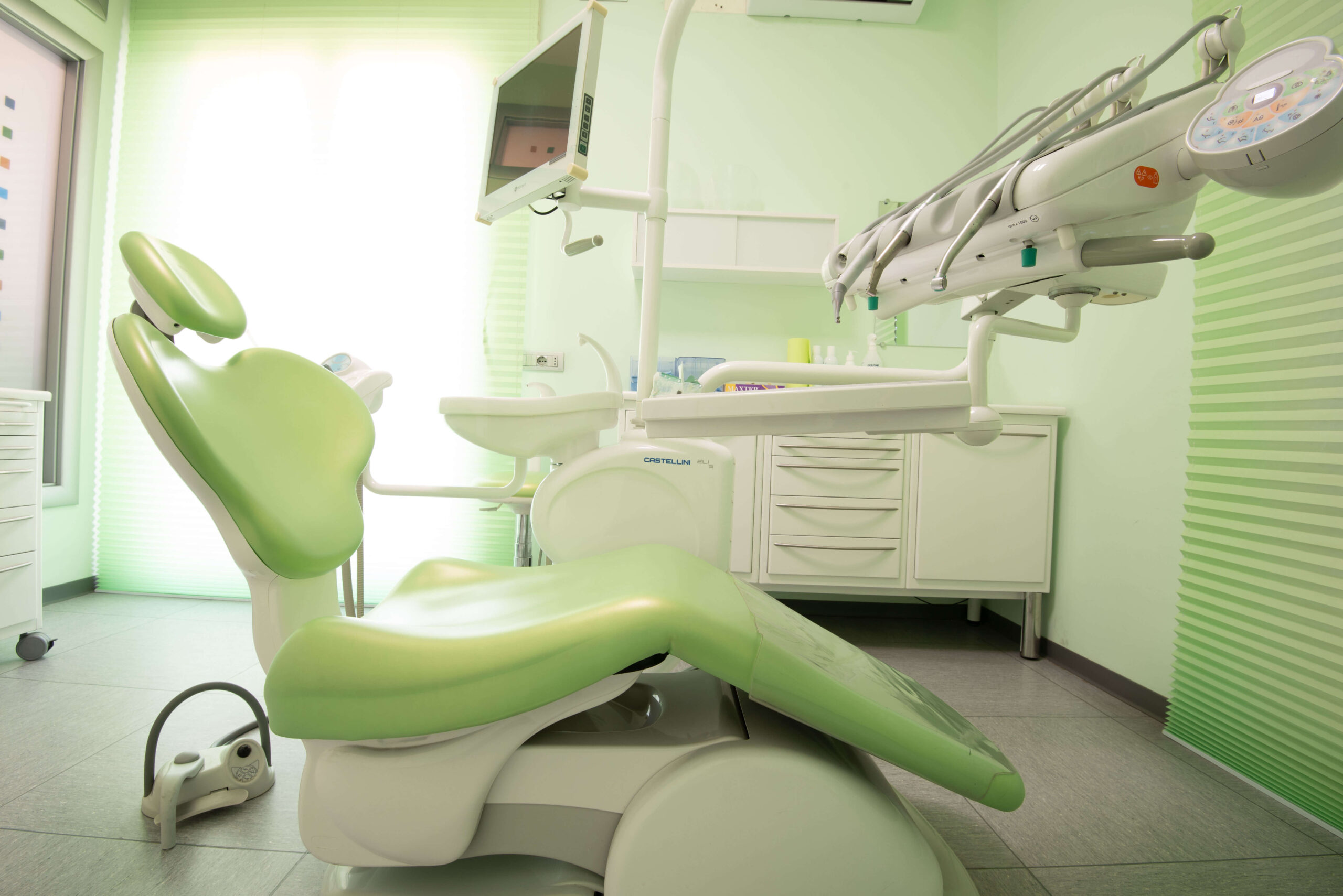 Studio dentistico Porcelli Ercolano (12)